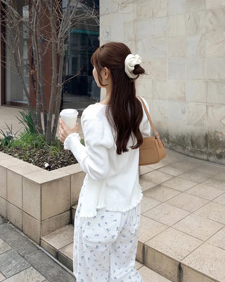 Knit frill camisole & cardigan set