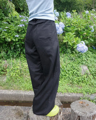Wide-leg pleated cotton pants