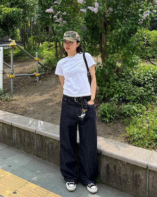 Back-belt denim pants