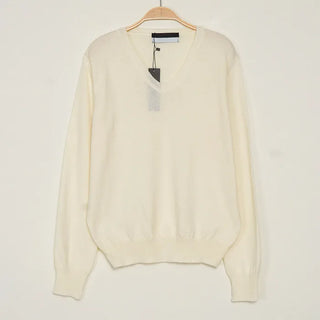 Cashmere V-neck knit