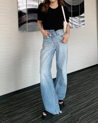 Simple round neck short-sleeved knit