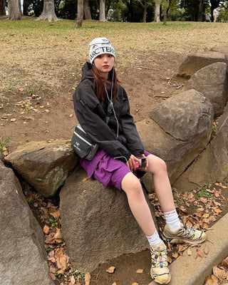 Hooded windbreaker