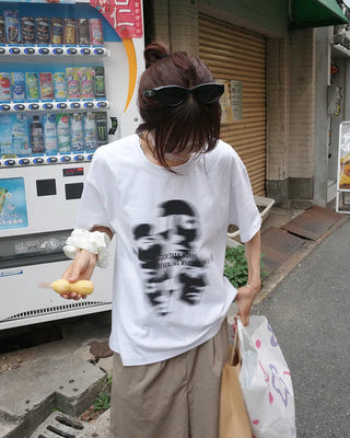 Face graphic short-sleeved T-shirt