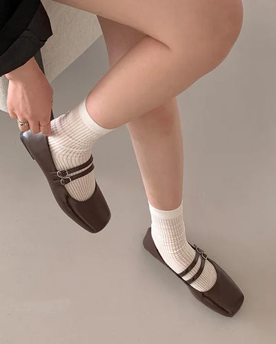 Double-strap Mary Jane flat shoes