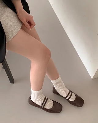 Double-strap Mary Jane flat shoes