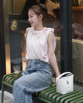 Cube design handbag