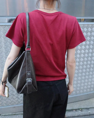 Colored short-sleeved T-shirt