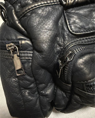 Vintage multi-pocket shoulder bag