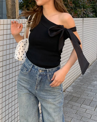 One-shoulder ribbon detail shirred blouse