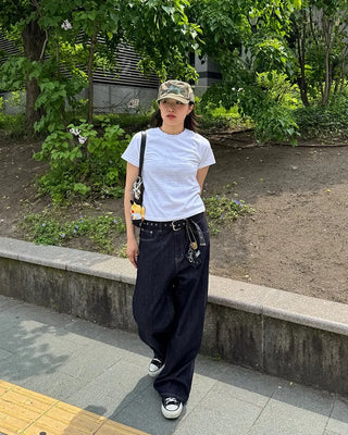 Back-belt denim pants