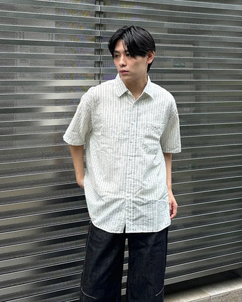 Striped open-collar half shirt