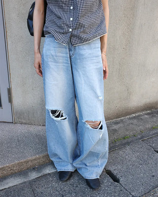 Distressed wide-leg denim pants