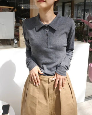 Button-collar neck T-shirt