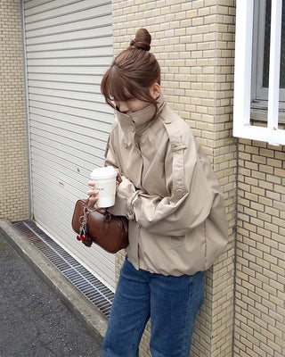 High-neck double-breasted half coat