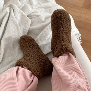0645 String Boa Boots (4 colors)