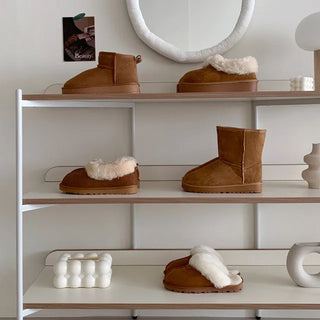 Cowhide mini suede boots (1 color)