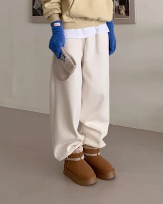 Platform suede buckle fur boots