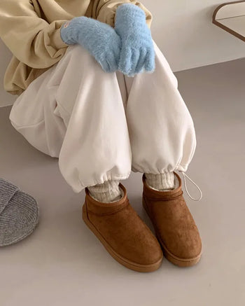 Suede mini fur boots