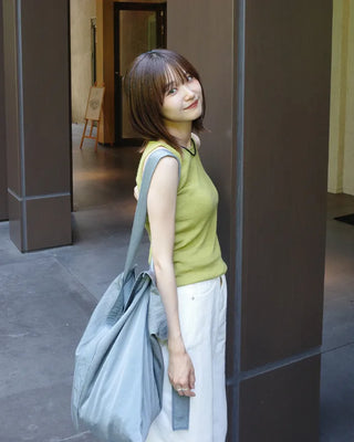 Sleeveless knit