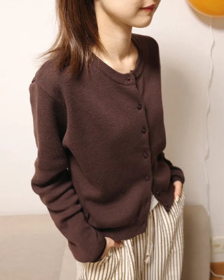 Round neck basic cardigan