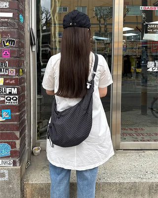 Simple short-sleeved mini dress