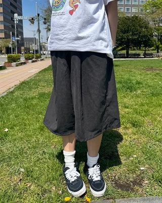 Wide Bermuda shorts