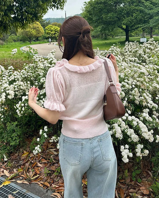 Frill neckline short-sleeved knit
