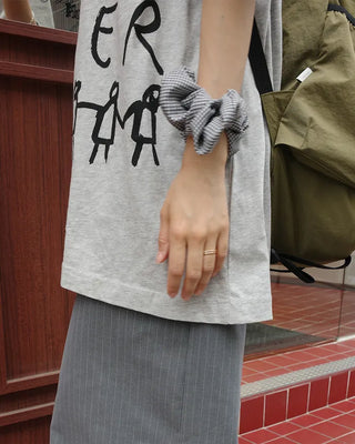 Checkered scrunchie