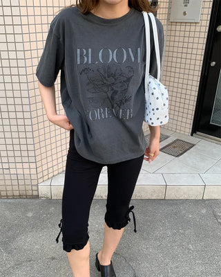 Pigmented Flower Short-Sleeved T-Shirt