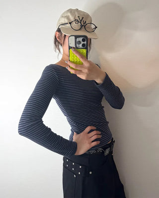 Slim oval frame glasses