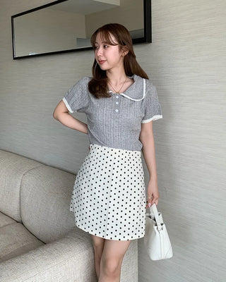 Lace Collar Point Short-Sleeve Knit