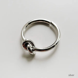 luna knots ring