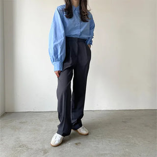 Back pleated blouse