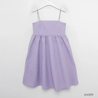 Back Point Ribbon Dress