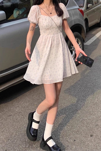 Floral square neck puff sleeve dress