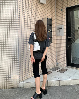 Pigmented Flower Short-Sleeved T-Shirt