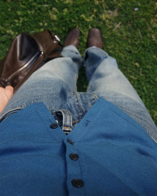 Button-down short-sleeved T-shirt