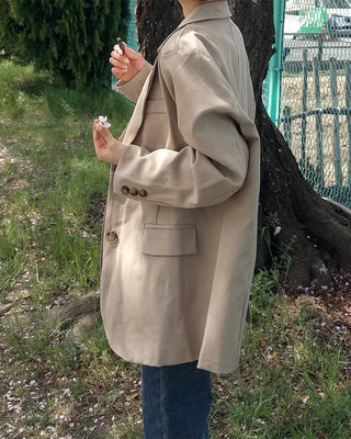 Oversized button-down single jacket