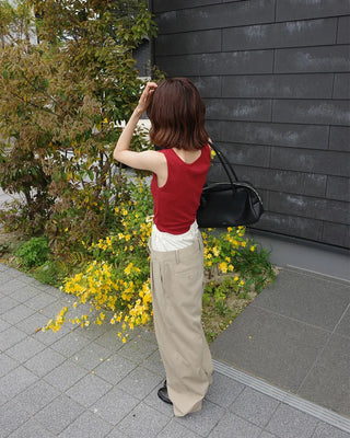Square neck button sleeveless