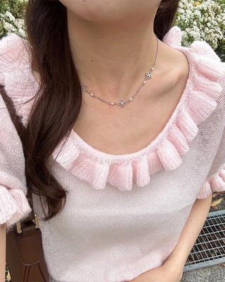 Flower detail chain necklace