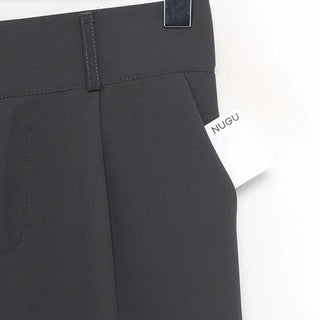 Wide-button slacks