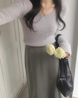 One-line slit skirt