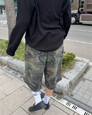 (UNISEX) Camouflage Bermuda Shorts