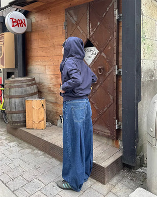 Two-pleat denim pants