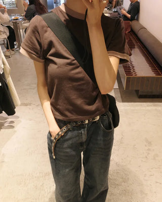 Two-tone half-sleeve T-shirt