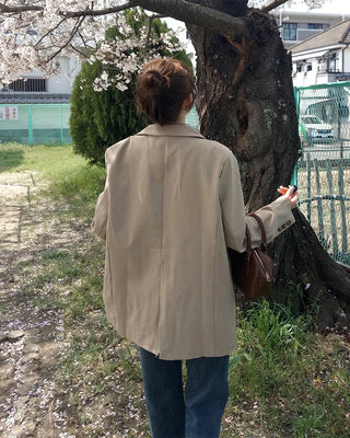 Oversized button-down single jacket