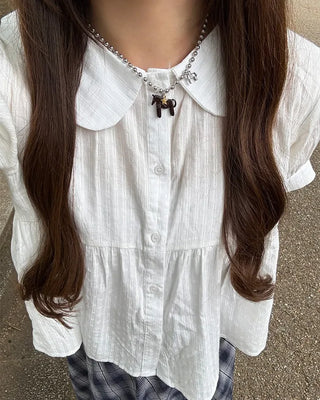 Horse motif pendant necklace