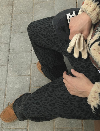 [Fleece-lined] Leopard Print Wide Elastic Pants (2 colors)