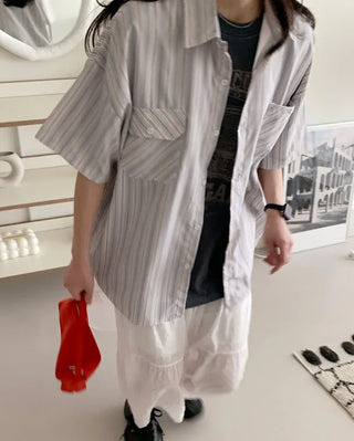 Oversized striped short-sleeved shirt