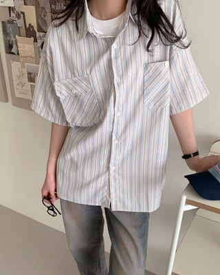 Oversized striped short-sleeved shirt